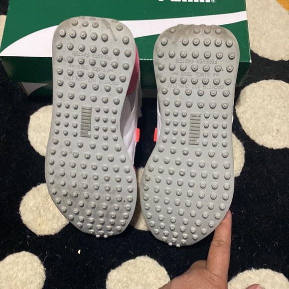 Puma - Picture 3 of 3